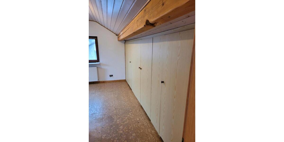 Dachgeschoßwohnung Fulda Kohlhaus - 2 Zimmer, 50 m&sup2;, 650&euro; | Angebot:24787095