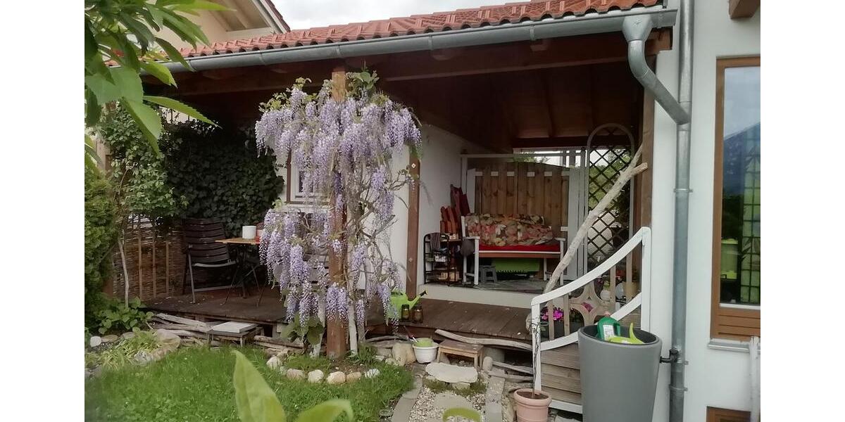 Hübsche ,helle Einliegerwohnung mit eigenem Garten 2.5 zimmer