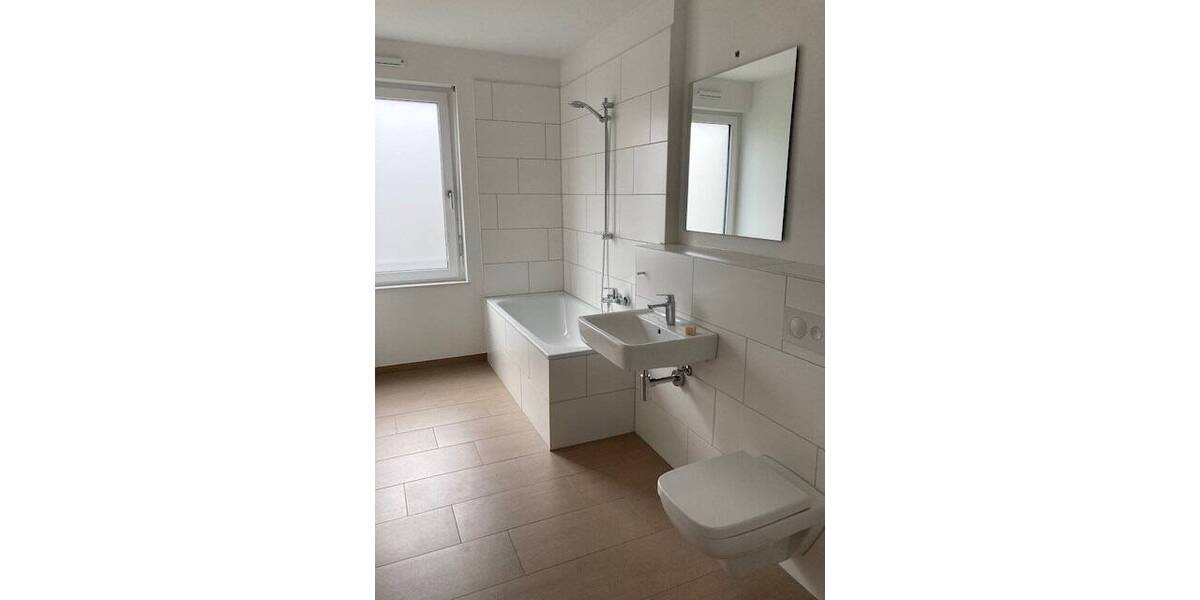 Etagenwohnung Mannheim Käfertal - 3 Zimmer, 91 m&sup2;, 1.196&euro; | Angebot:26065802