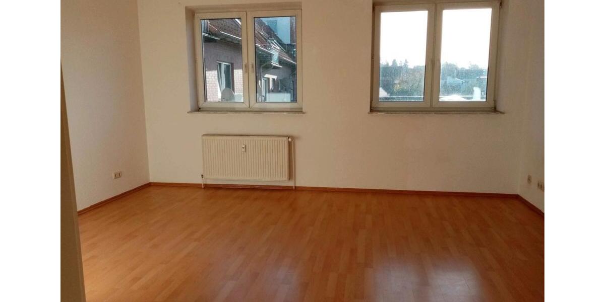 Etagenwohnung Crivitz - 3 Zimmer, 66 m&sup2;, 725&euro; | Angebot:17215417