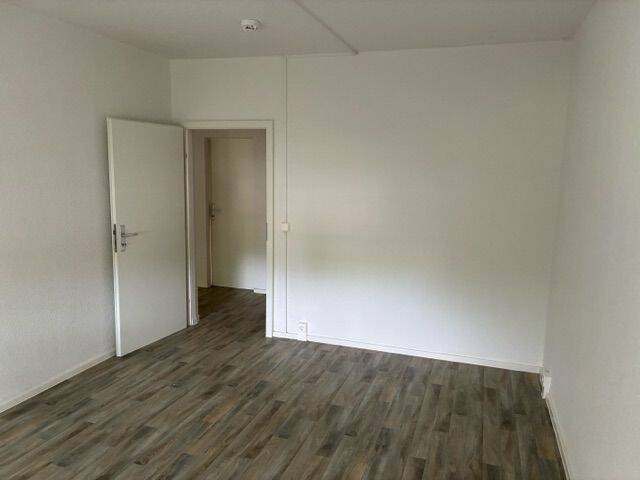 Etagenwohnung Halle (Saale) Südliche Neustadt - 3 Zimmer, 60 m&sup2;, 371&euro; | Angebot:26731111