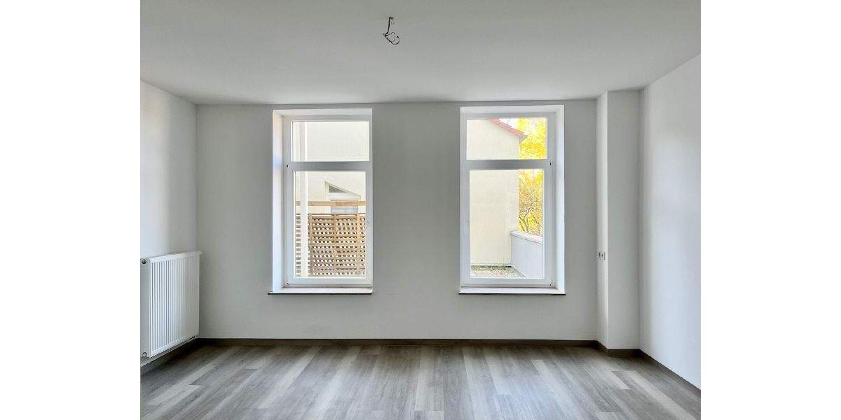 Originell wohnen mit Sonnenbalkon ... Nähe S-Bahnhof! 3 zimmer