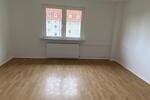 **FRISCH SANIERT**HELLE RÄUME UND RUHIGER WOHNGEGEND!** zimmer