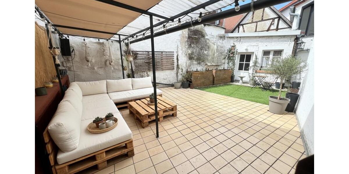 Etagenwohnung Weinheim - 3 Zimmer, 110 m&sup2;, 1.200&euro; | Angebot:24862531