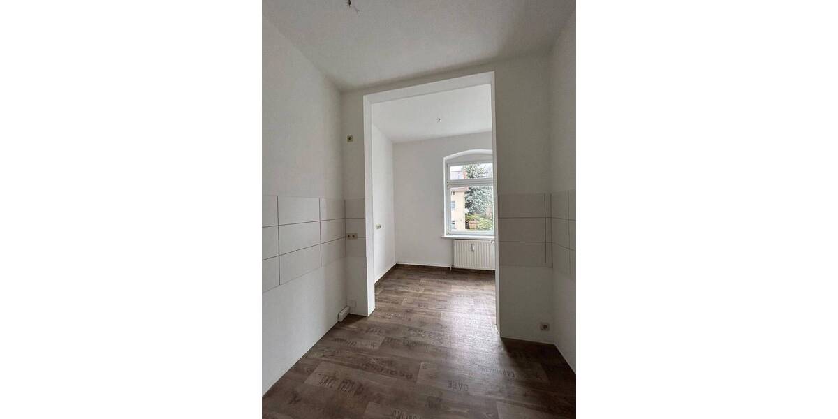 Zimmer Zittau - 4 Zimmer, 100 m&sup2;, 450&euro; | Angebot:25735250