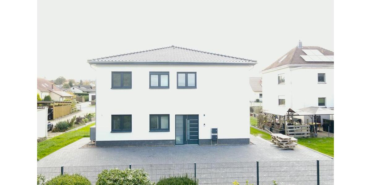 Erdgeschoßwohnung Minden Bölhorst - 3 Zimmer, 103 m&sup2;, 1.100&euro; | Angebot:26422011