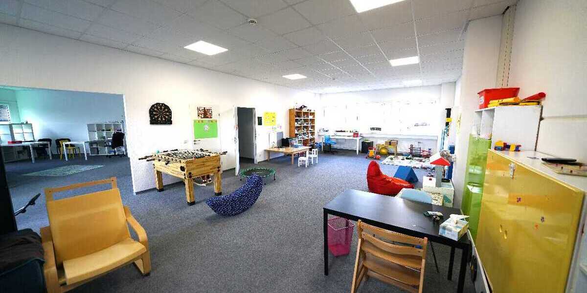 Gewerbeobjekt Ratingen Lintorf - 1 Zimmer, 641 m&sup2;, 5.128&euro; | Angebot:24027657