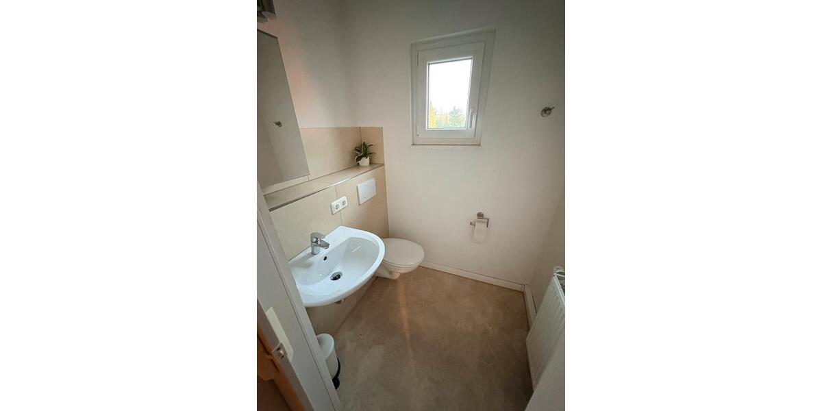 Wohnen auf Zeit Troisdorf - 1 Zimmer, 10 m&sup2;, 550&euro; | Angebot:26040179