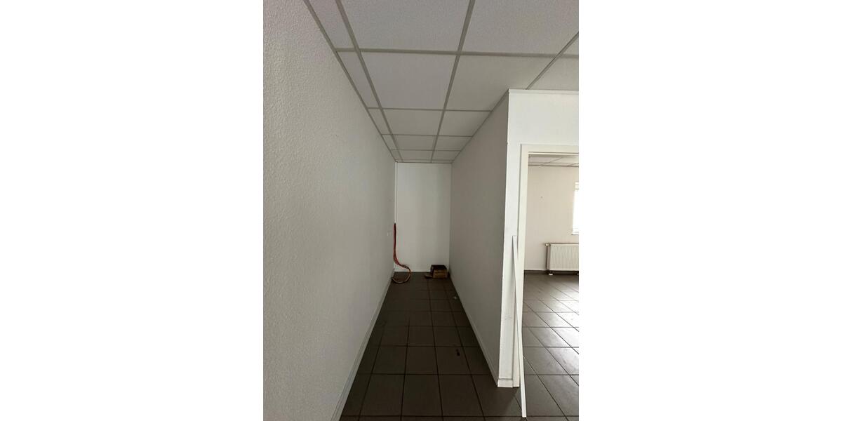 Gewerbeobjekt Pforzheim Büchenbronn - 1.175&euro; | Angebot:24870393