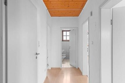Attraktive 3-Zimmer-Wohnung mit Balkon im Obergeschoss
