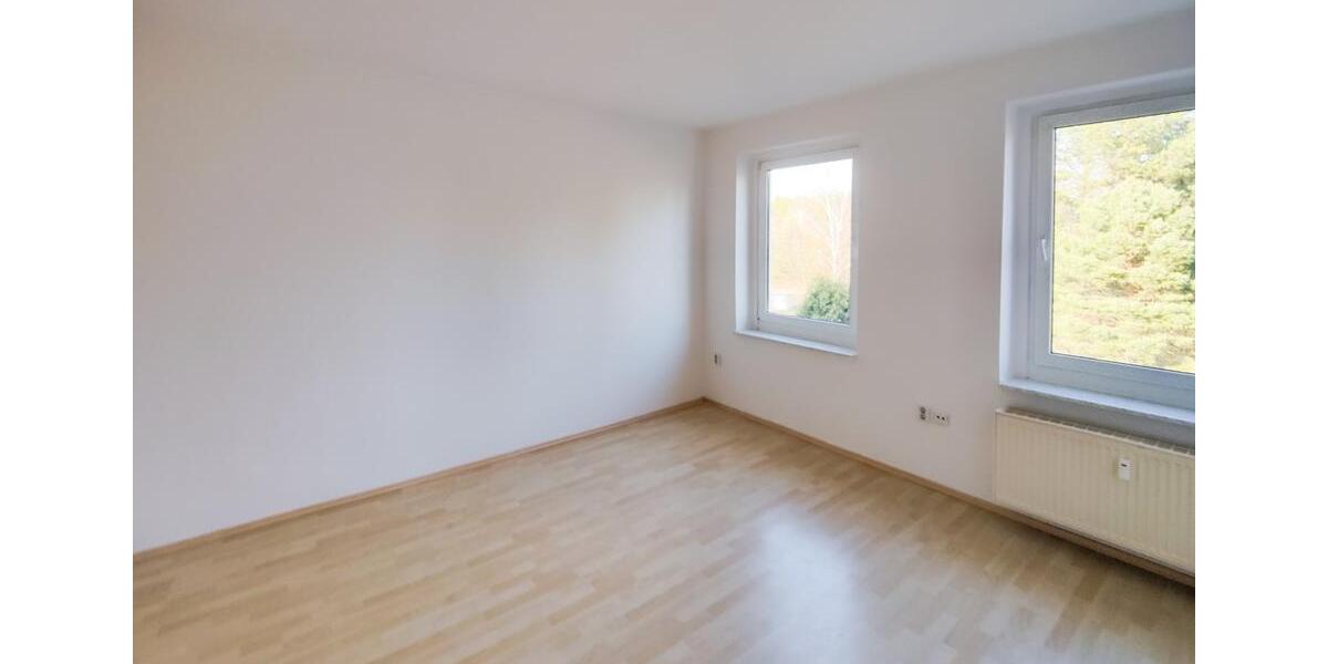 Etagenwohnung Jänschwalde Kolonie - 3 Zimmer, 65 m&sup2;, 325&euro; | Angebot:25838366