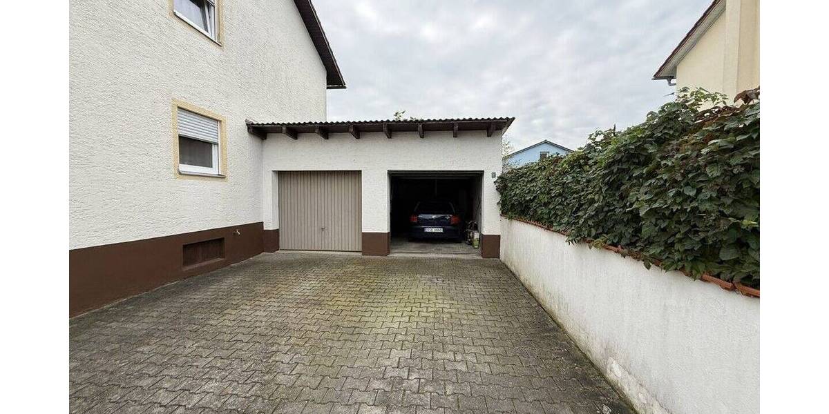 Etagenwohnung Pfatter - 4 Zimmer, 92 m&sup2;, 620&euro; | Angebot:25702556