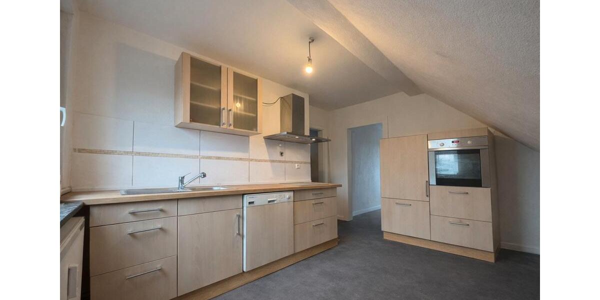 Dachgeschoßwohnung Lollar - 3 Zimmer, 78 m&sup2;, 740&euro; | Angebot:26346565