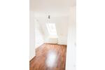 Dachgeschoßwohnung Eisfeld - 1 Zimmer, 34 m&sup2;, 275&euro; | Angebot:26422571