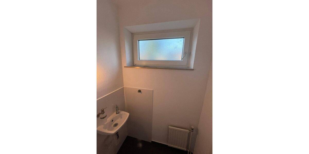 Reihenmittelhaus Zeven - 4 Zimmer, 95 m&sup2;, 1.050&euro; | Angebot:26787570