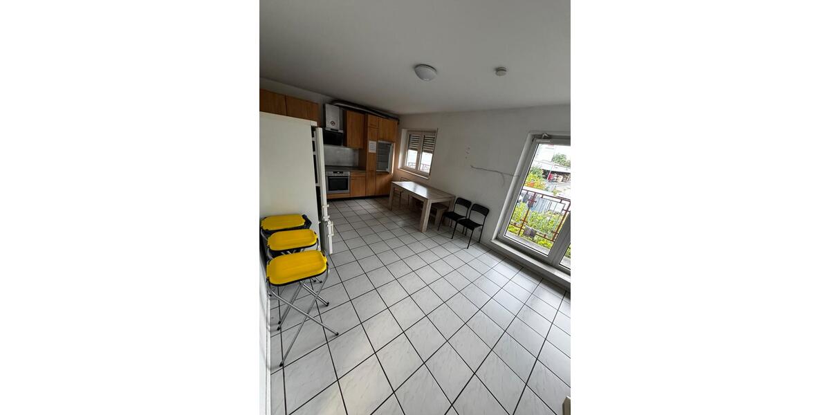 Wohnen auf Zeit Neuhofen - 13 Zimmer, 300 m&sup2;, 19&euro; | Angebot:25931186