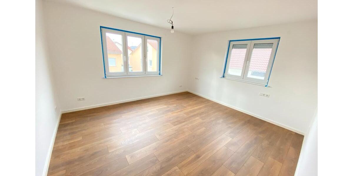Etagenwohnung Schorndorf - 3.5 Zimmer, 82 m&sup2;, 1.300&euro; | Angebot:26600785