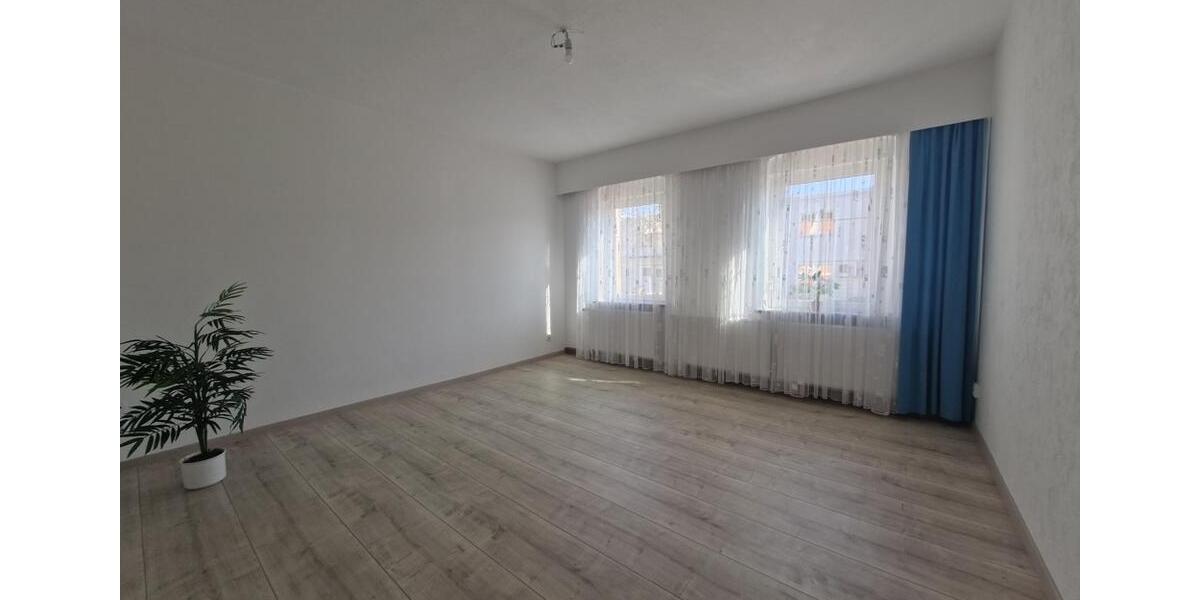 Erdgeschoßwohnung Kirchberg - 2 Zimmer, 66 m&sup2;, 390&euro; | Angebot:26061896