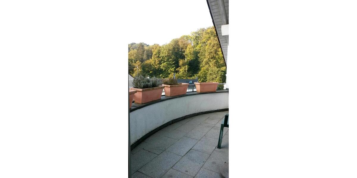 Dachgeschoßwohnung Weingarten - 2 Zimmer, 89 m&sup2;, 1.350&euro; | Angebot:24657063