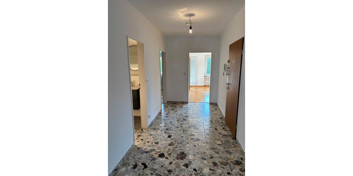 Etagenwohnung Cuxhaven - 3 Zimmer, 80 m&sup2;, 785&euro; | Angebot:26702142