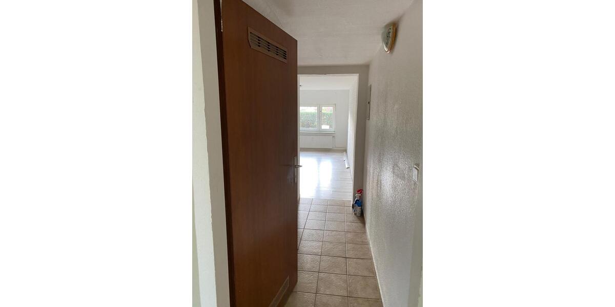Erdgeschoßwohnung Schortens - 2 Zimmer, 32 m&sup2;, 350&euro; | Angebot:26656894