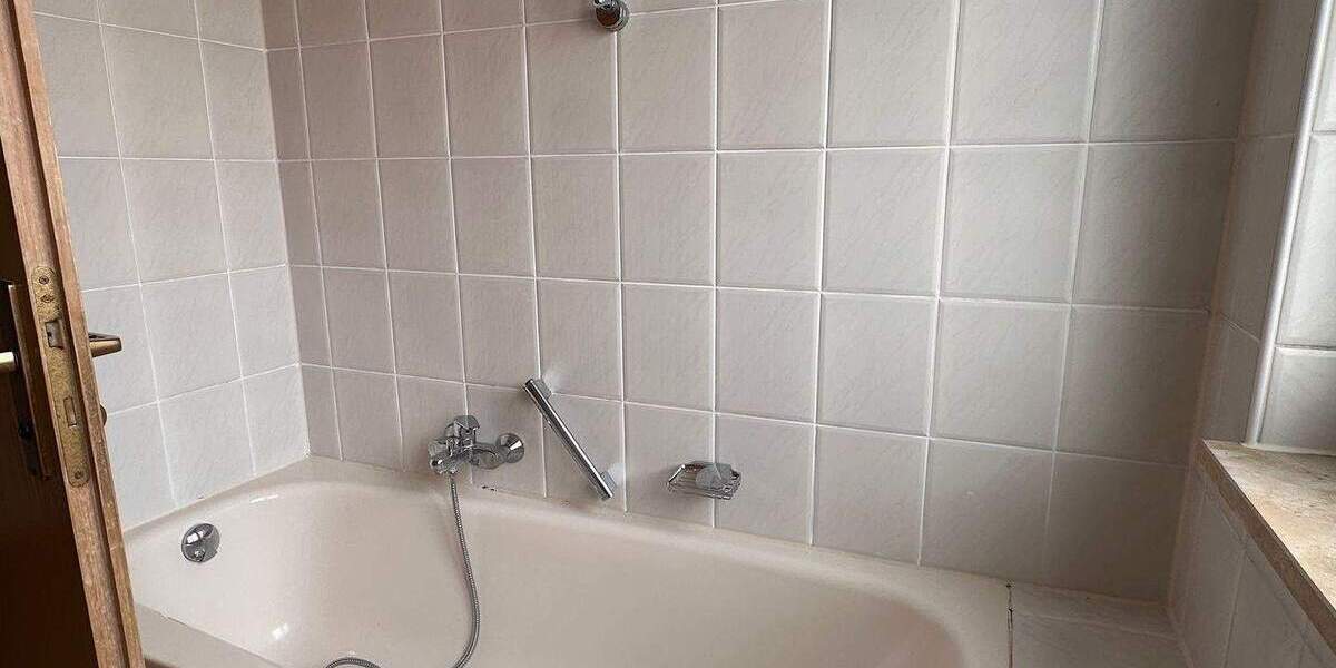 Etagenwohnung Pleinfeld - 4 Zimmer, 92 m&sup2;, 900&euro; | Angebot:26157324