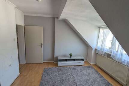 Wohnung Düsseldorf Oberbilk - 2 Zimmer, 52 m&sup2;, 650&euro; | Angebot:27070202