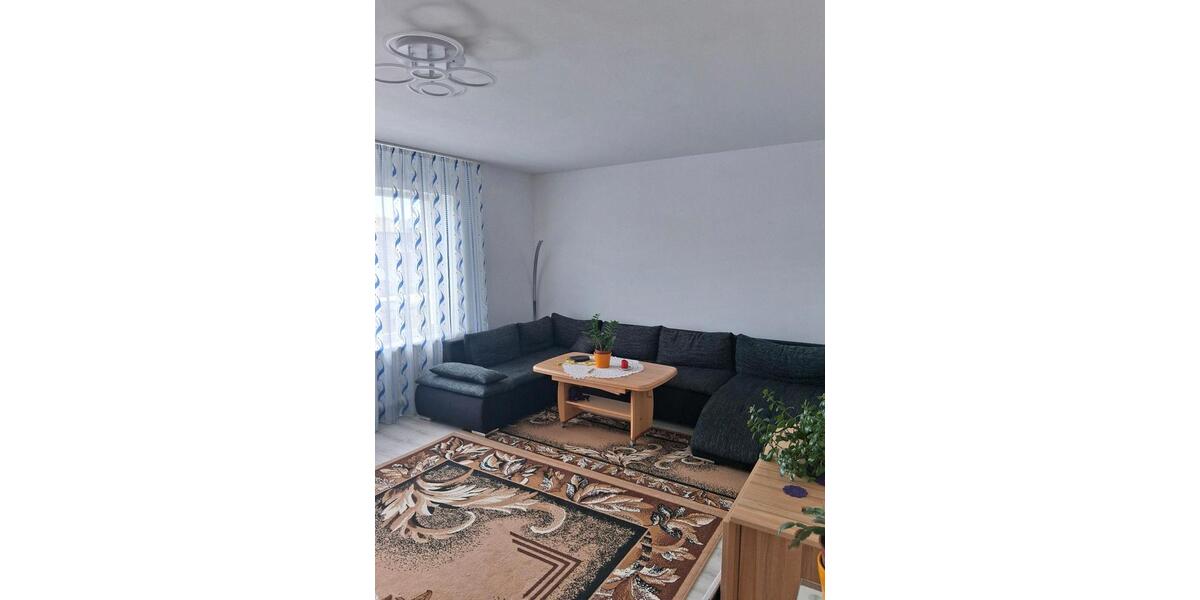 Etagenwohnung Burglauer - 3 Zimmer, 93 m&sup2;, 820&euro; | Angebot:26383210