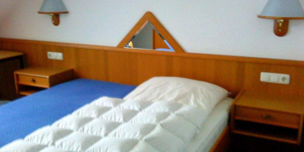 Achtung Wochenendheimfahrer!!! Modernes möbliertes Appartment mit Kfz-Stellplatz in SchwanstettenOT. Schwand 1 zimmer