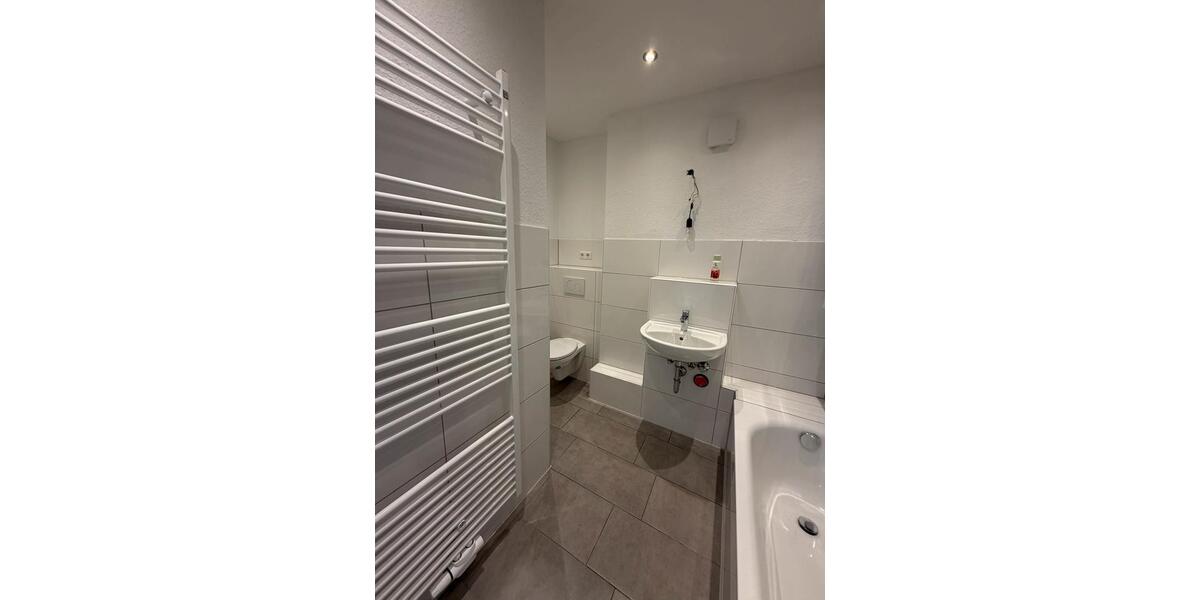 Maisonettenwohnung Neuss Holzheim - 4 Zimmer, 100 m&sup2;, 920&euro; | Angebot:25127441