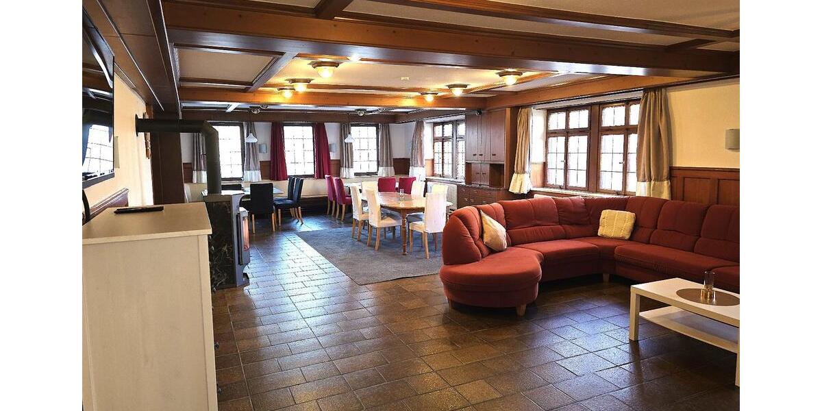 Wohnen auf Zeit Mainhardt - 1 Zimmer, 9 m&sup2;, 550&euro; | Angebot:24397677