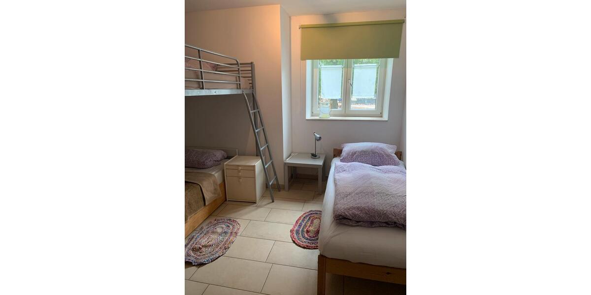 Wohnen auf Zeit Elsendorf - 3 Zimmer, 25&euro; | Angebot:23174934