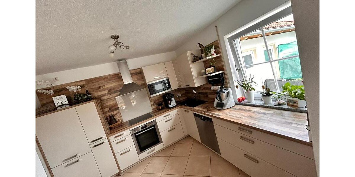 3-Zimmer-Erdgeschosswohnung mit Garten und Garage 3 zimmer