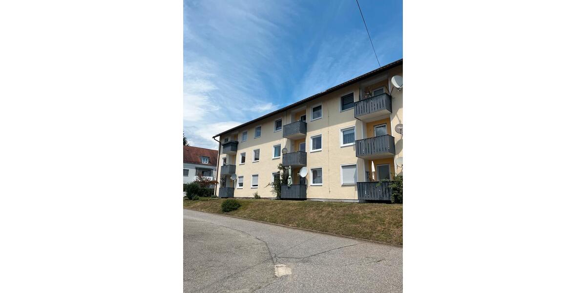 Etagenwohnung Bogen - 2 Zimmer, 50 m&sup2;, 680&euro; | Angebot:26439376