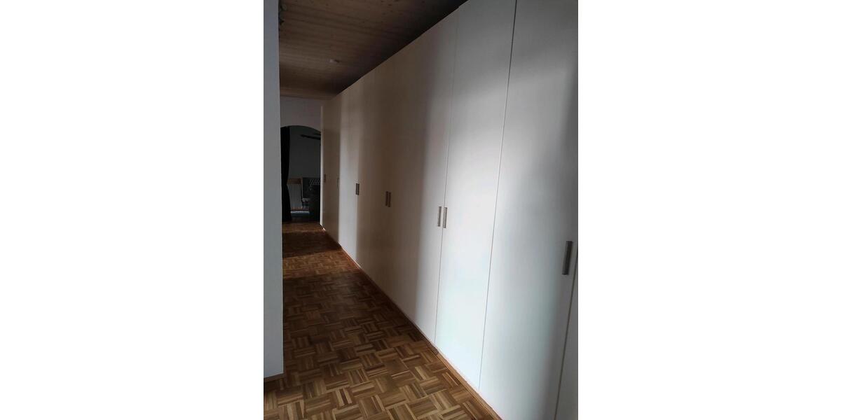 Reihenhaus Horgau - 6 Zimmer, 188 m&sup2;, 1.900&euro; | Angebot:24435997