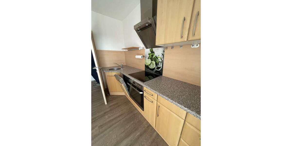 Etagenwohnung Helmstedt - 3 Zimmer, 72 m&sup2;, 643&euro; | Angebot:26013172