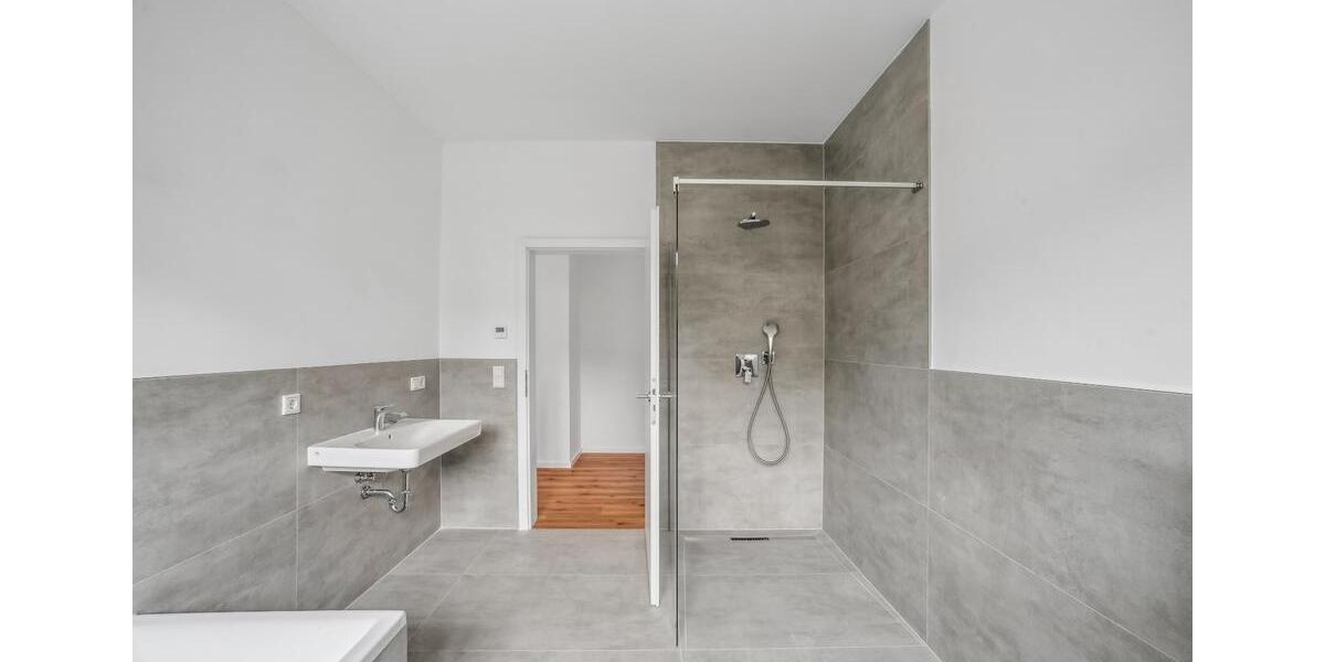 attraktive 3 Zimmer Wohnung mit Balkon im 1 OG 3 zimmer