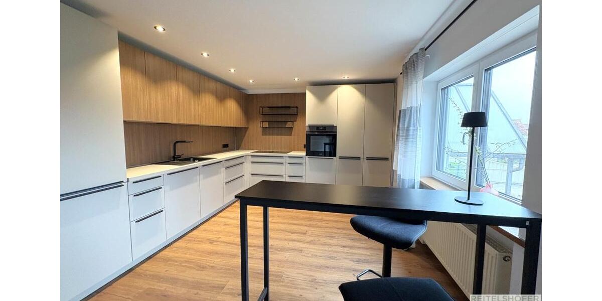 Erdgeschoßwohnung Wolframs-Eschenbach Eschenbach - 4 Zimmer, 130 m&sup2;, 1.200&euro; | Angebot:26645449