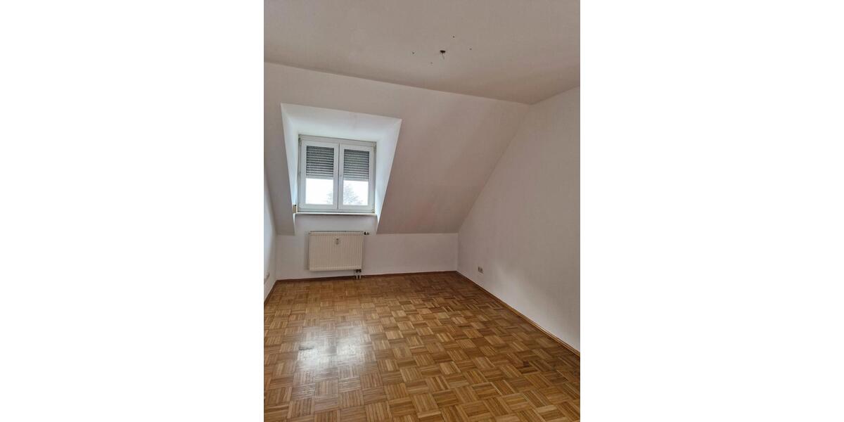 Dachgeschoßwohnung Freyung - 3 Zimmer, 70 m&sup2;, 450&euro; | Angebot:26365744