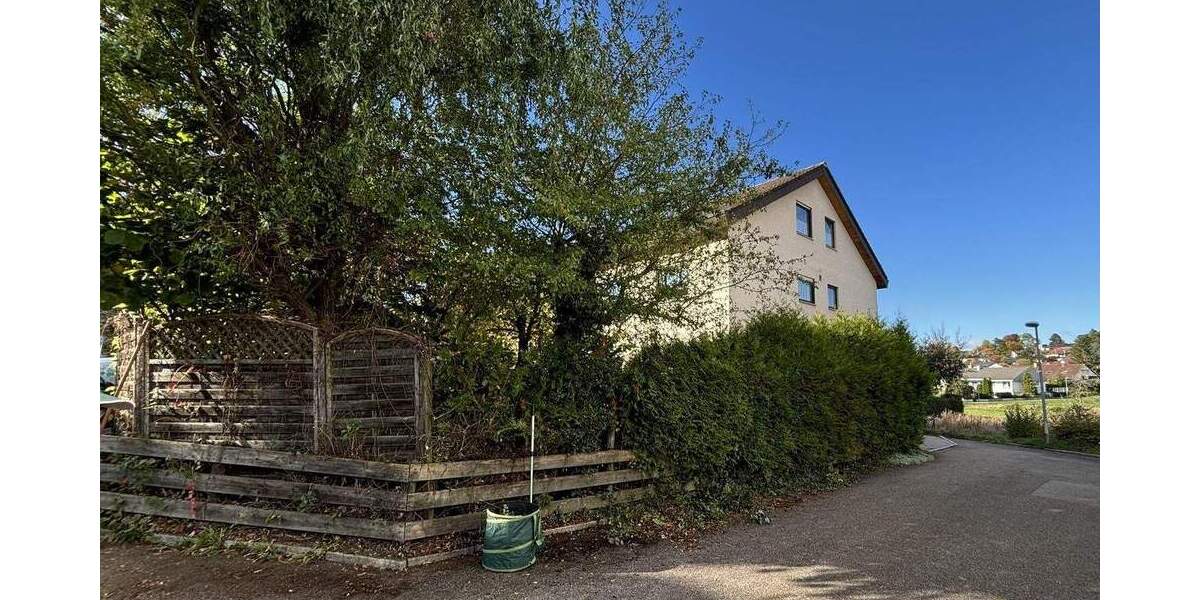 Etagenwohnung Sindelfingen Nord - 2 Zimmer, 72 m&sup2;, 1.150&euro; | Angebot:23981723