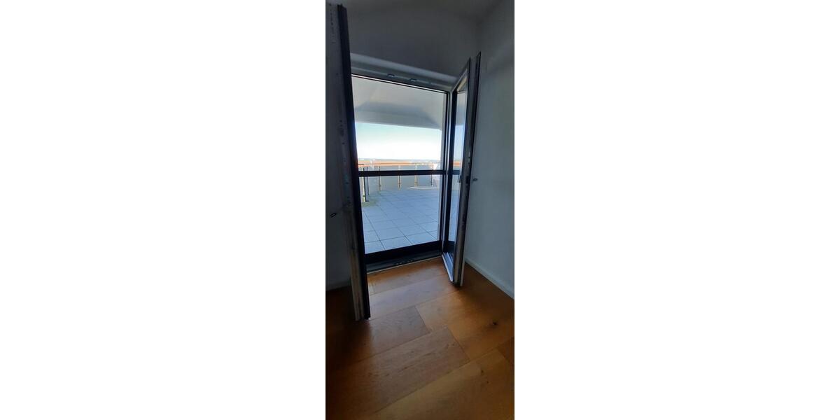 Dachgeschoßwohnung Kümmersbruck - 2.5 Zimmer, 65 m&sup2;, 1.280&euro; | Angebot:26340119