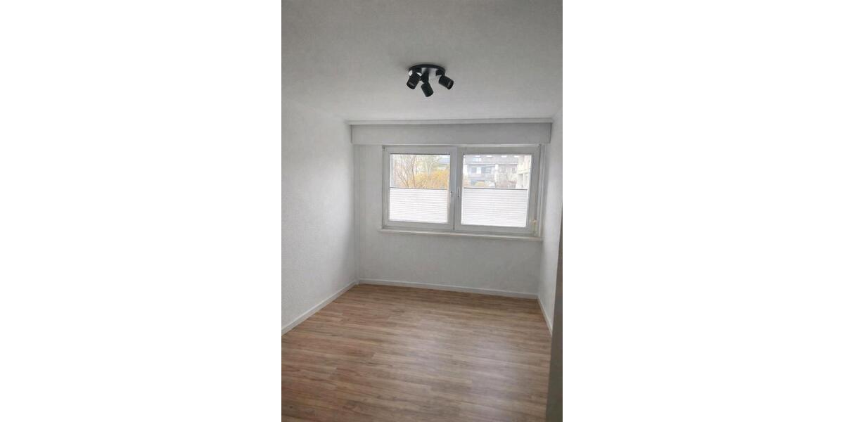 Hochparterre Augsburg Lechhausen - 3 Zimmer, 70 m&sup2;, 1.280&euro; | Angebot:25832041