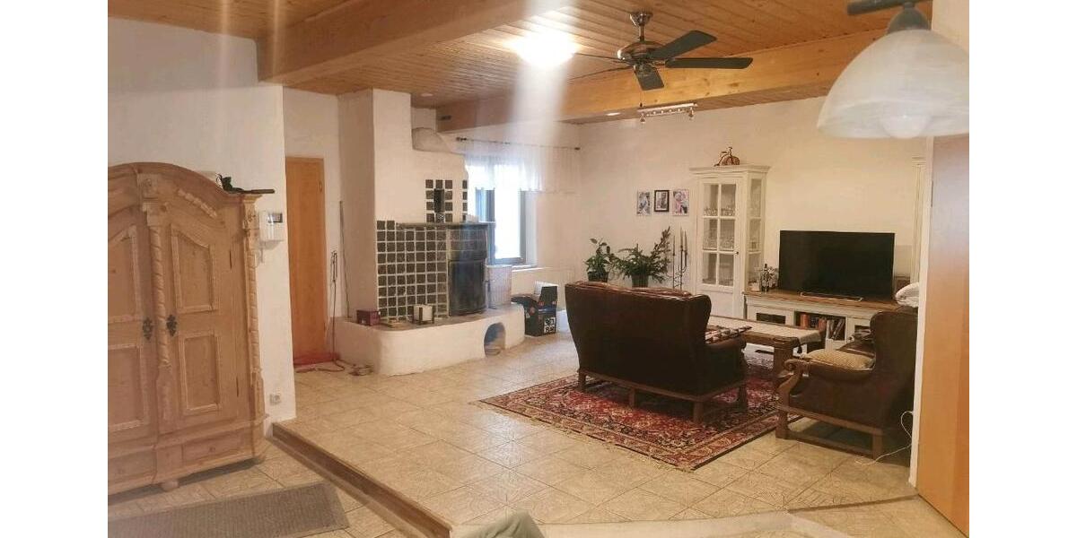 Mehrfamilienhaus, Wohnhaus Ansbach - 10 Zimmer, 440 m&sup2;, 3.300&euro; | Angebot:26031864