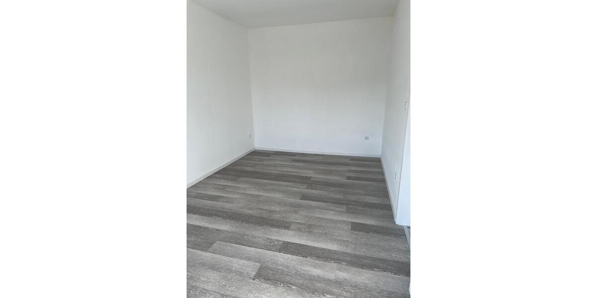 Etagenwohnung Springe - 2.5 Zimmer, 80 m&sup2;, 720&euro; | Angebot:26701410
