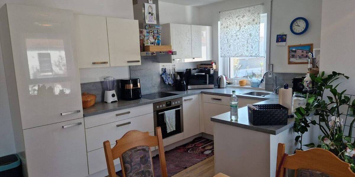 Etagenwohnung Mühlhausen - 3 Zimmer, 92 m&sup2;, 900&euro; | Angebot:26674215