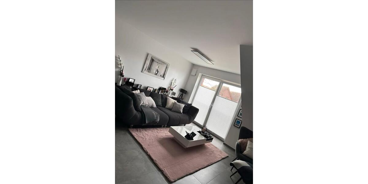 Etagenwohnung Lienen - 3 Zimmer, 90 m&sup2;, 10&euro; | Angebot:25571204