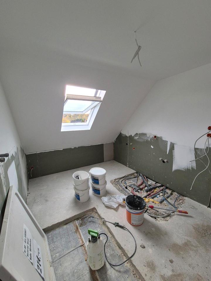 Kernsanierte Wohnung Erstbezug zimmer