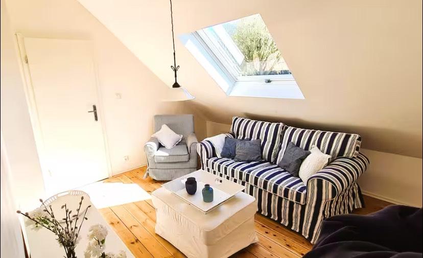 2-Zimmer Wohnung befristet bis 1. Mai 2026 zu vermieten. 2 zimmer