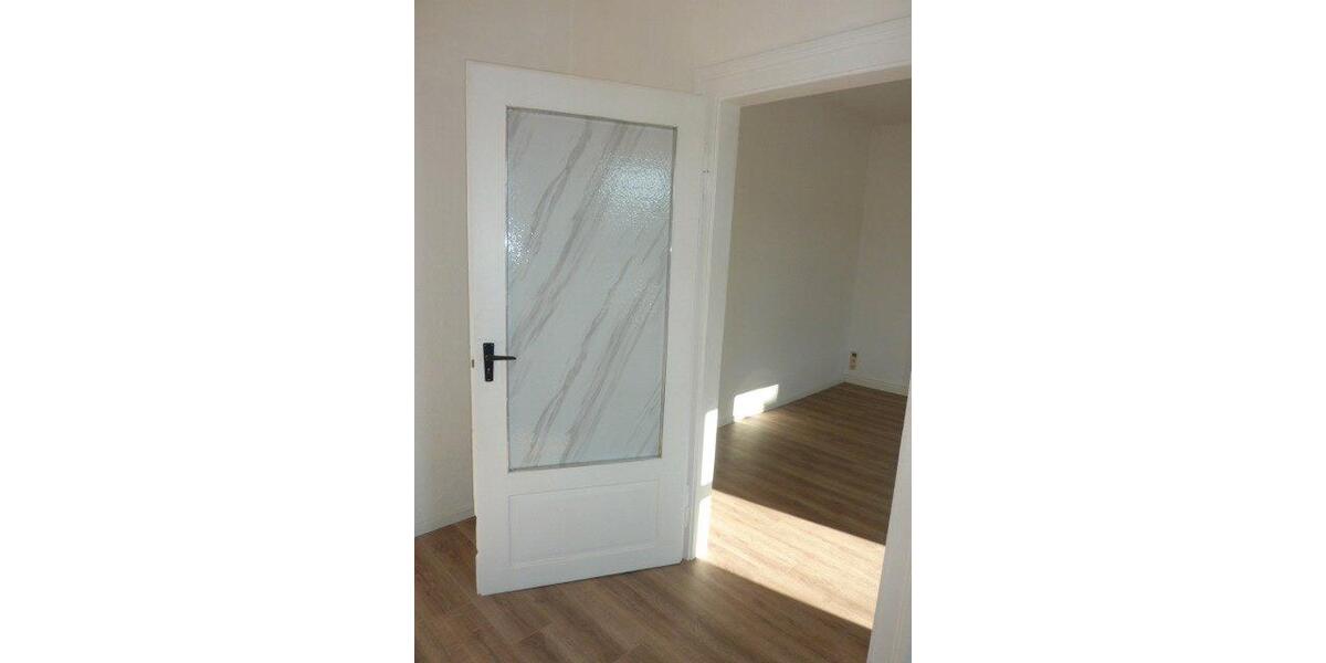Etagenwohnung Hartha - 2 Zimmer, 55 m&sup2;, 302&euro; | Angebot:26124005
