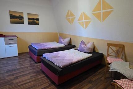 Wohnen auf Zeit Gotha - 4 Zimmer, 115 m&sup2;, 15&euro; | Angebot:25172797